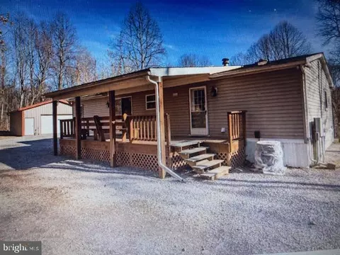 Exterior - 7223 Turkeystop Ln, Mapleton, PA 17052 photo 2 of 4