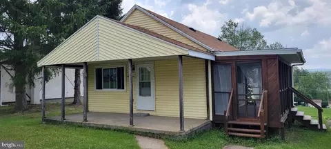 112 3rd, Stump Creek, PA 15863