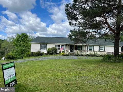 127 Copenhaver, Falls Creek, PA 15840