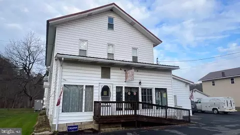 131 Main St, Worthville, PA 15784