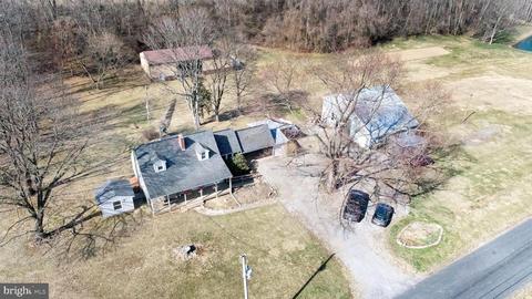1433 Mountain Rd, Port Royal, PA 17082