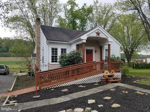 31520 Rt 35 N #31520, Mcalisterville, PA 17049