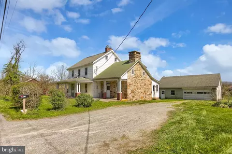 6143 William Penn Hwy, Mifflintown, PA 17059