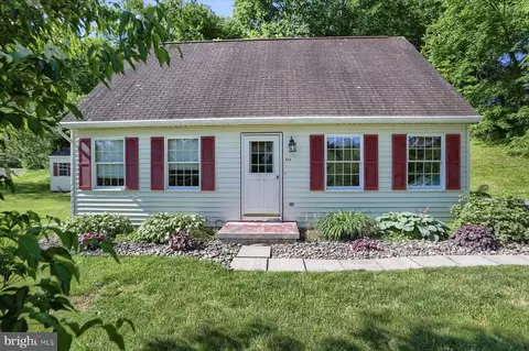 334 Mill Rd, Thompsontown, PA 17094