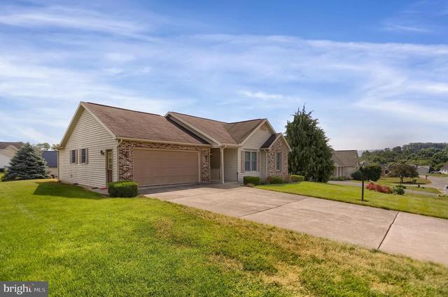 41 Meadowbrook Ln, Mifflintown, PA 17059