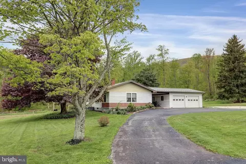 165 Maple Grove Rd, Mifflintown, PA 17059