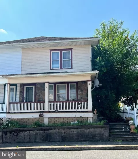 211 Milford St, Port Royal, PA 17082
