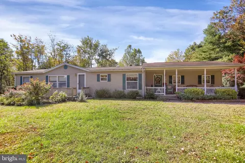 813 Indian Mound Rd, Port Royal, PA 17082
