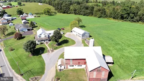 3720 Middle Rd, Richfield, PA 17086
