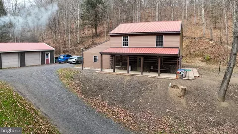 1245 Thompson Hollow Ln, Honey Grove, PA 17035