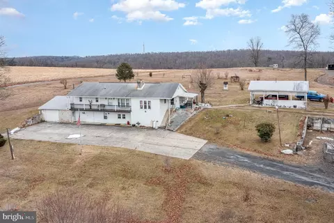 1908 Evans Hollow Rd, Thompsontown, PA 17094