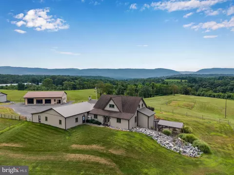 729 Gloss Rd, Honey Grove, PA 17035