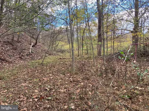 0 Creek Rd, Thompsontown, PA 17094
