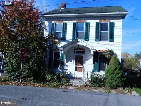 100 N Fifth St, Mifflintown, PA 17059
