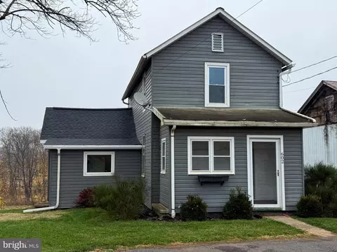 602 W Fourth St, Port Royal, PA 17082