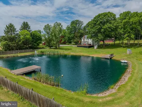 161 Esh Ln, Liverpool, PA 17045
