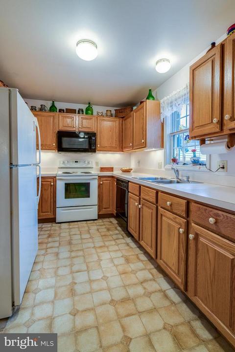 88 Pebble Creek Dr, Lititz, PA 17543 photo 10