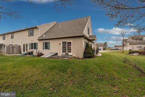 88 Pebble Creek Dr, Lititz, PA 17543 photo 3