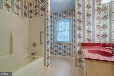 37 Canterbury Ct, Lititz, PA 17543 photo 33