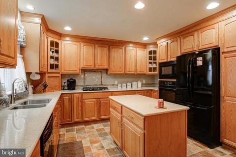 371 Ecker Dr, Lititz, PA 17543 photo 21