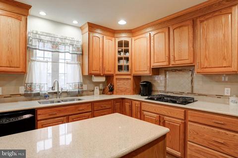 371 Ecker Dr, Lititz, PA 17543 photo 24