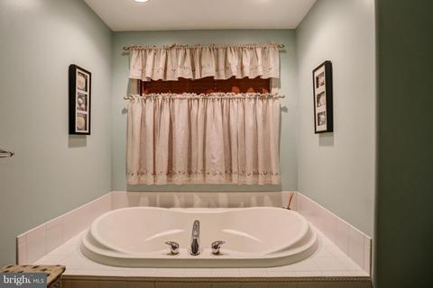 371 Ecker Dr, Lititz, PA 17543 photo 34