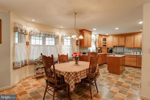 371 Ecker Dr, Lititz, PA 17543 photo 19