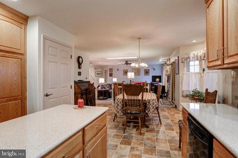 371 Ecker Dr, Lititz, PA 17543 photo 26