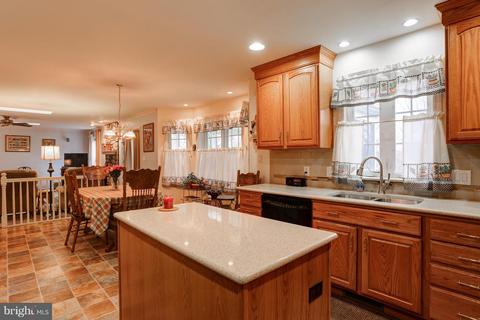 371 Ecker Dr, Lititz, PA 17543 photo 25