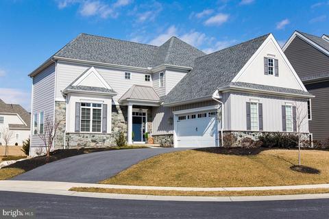 694 Warminster Ln, Lititz, PA 17543 photo 6