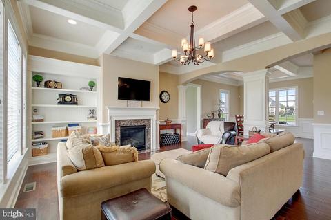 669 Integrity Dr, Lititz, PA 17543 photo 4