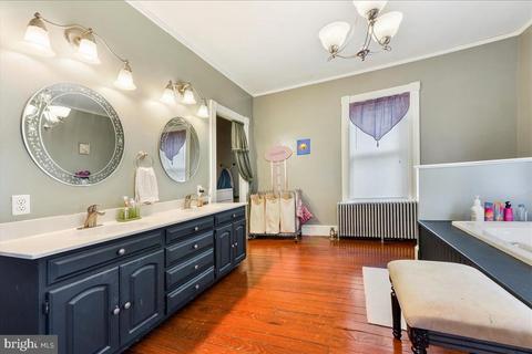 613 S Broad St, Lititz, PA 17543 photo 21