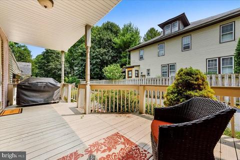613 S Broad St, Lititz, PA 17543 photo 31