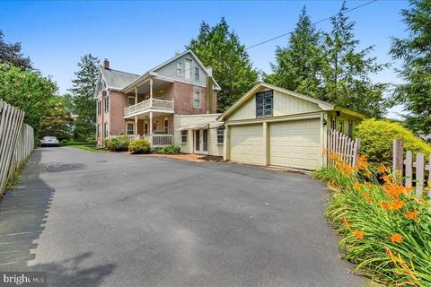 613 S Broad St, Lititz, PA 17543 photo 32