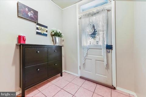 613 S Broad St, Lititz, PA 17543 photo 16