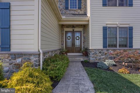30 Station Stone Ln, Lititz, PA 17543 photo 2