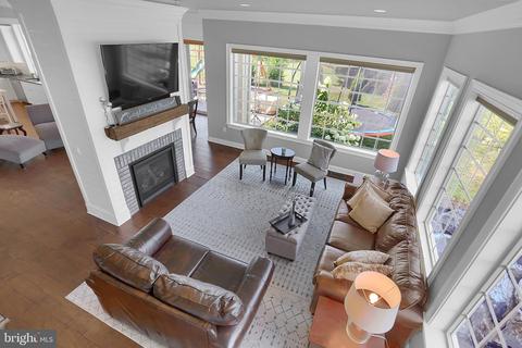 30 Station Stone Ln, Lititz, PA 17543 photo 4