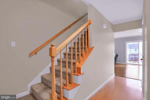 30 E Grant St, Lititz, PA 17543 photo 5