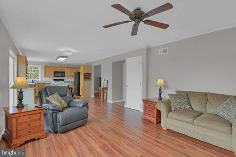 30 E Grant St, Lititz, PA 17543 photo 18