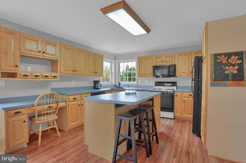 30 E Grant St, Lititz, PA 17543 photo 11