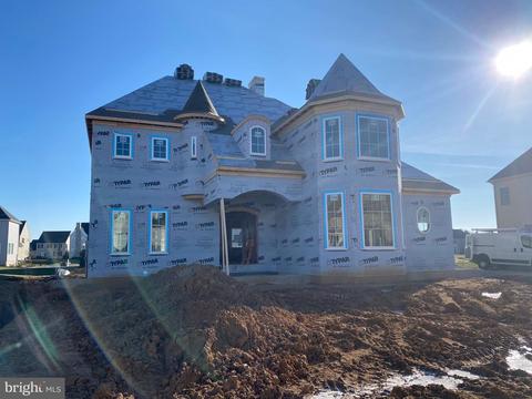 737 Integrity Dr, Lititz, PA 17543 photo 1