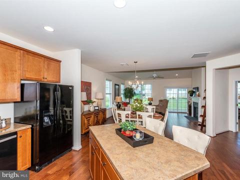 420 Settlers Dr, Lititz, PA 17543 photo 1