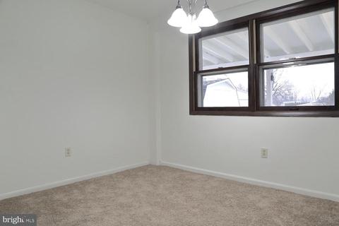 214 N Cedar St, Lititz, PA 17543 photo 22