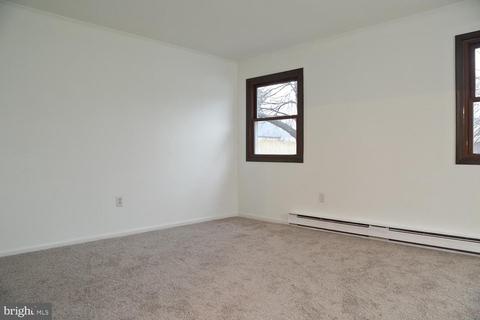 214 N Cedar St, Lititz, PA 17543 photo 17