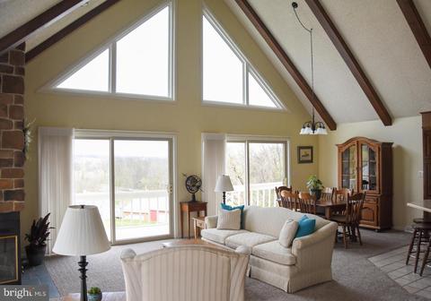 210 Joyce Dr, Lititz, PA 17543 photo 9