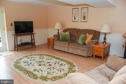 210 Joyce Dr, Lititz, PA 17543 photo 26