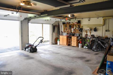 210 Joyce Dr, Lititz, PA 17543 photo 27