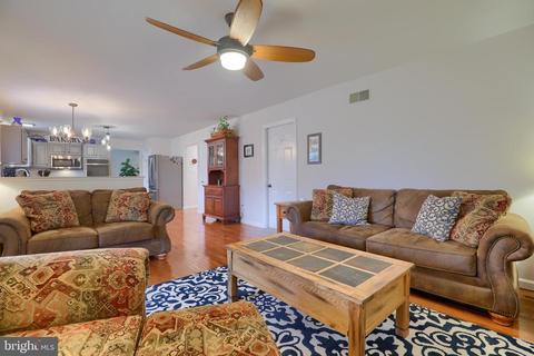 538 N Elm St, Lititz, PA 17543 photo 25