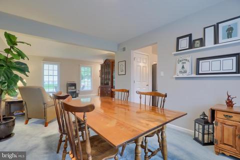 538 N Elm St, Lititz, PA 17543 photo 13
