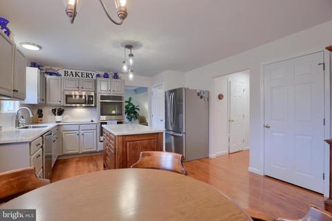 538 N Elm St, Lititz, PA 17543 photo 22